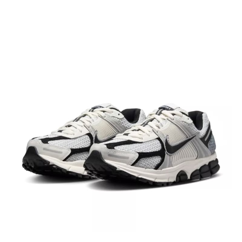 Nike Zoom Vomero 5 "Photon Dust Black"