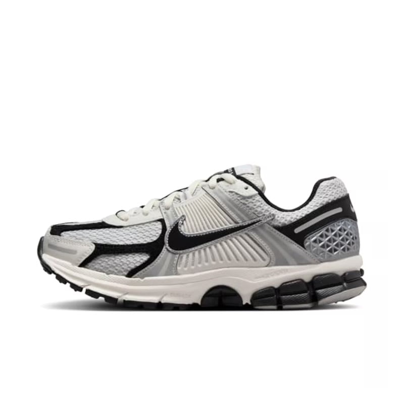 Nike Zoom Vomero 5 "Photon Dust Black"