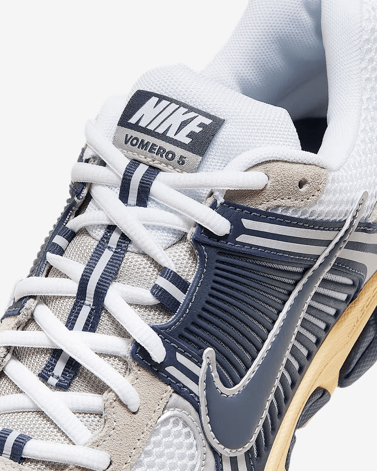 Nike Zoom Vomero 5 "Thunder Cream"
